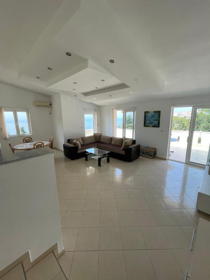 Apartments Rozela Улцин Екстериор снимка