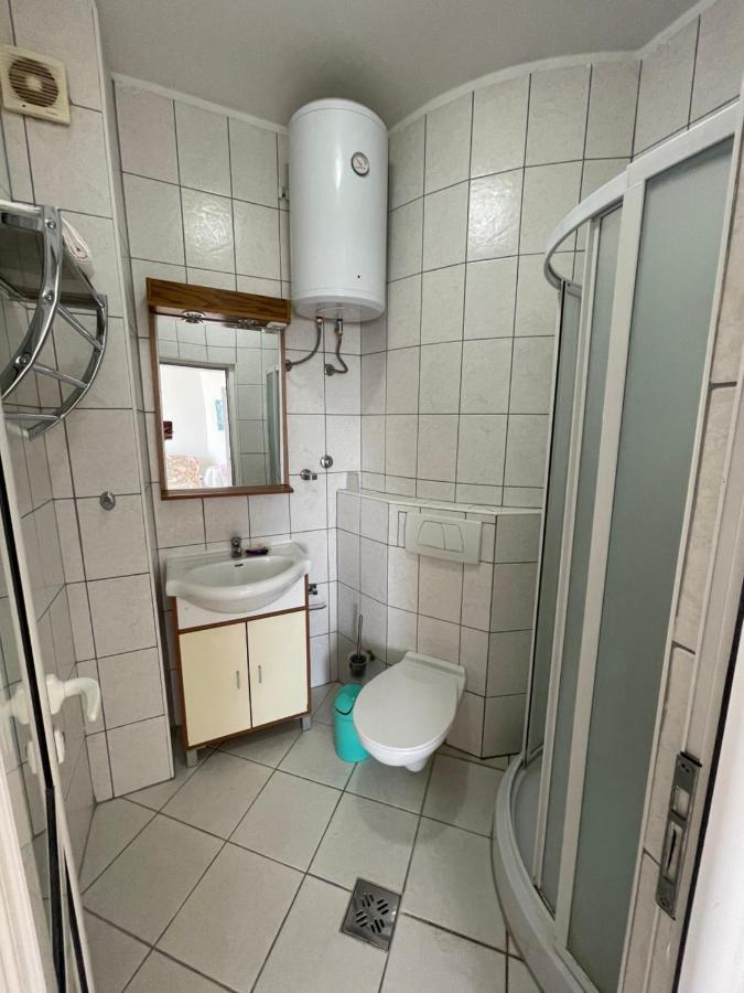 Apartments Rozela Улцин Екстериор снимка